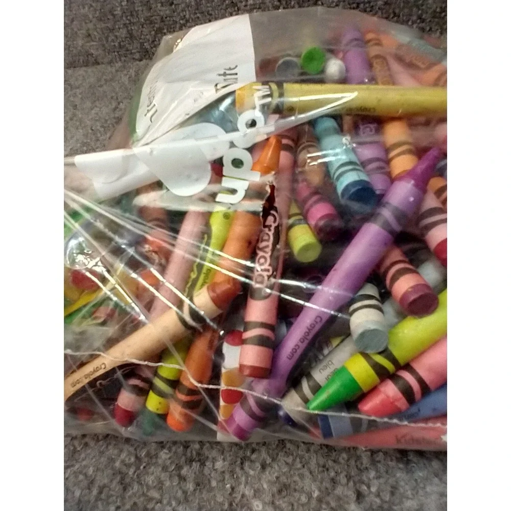 Crayola Bulk Crayon Lot Assorted Colors Washable 3lb 7.5oz Art Supplies Crafting